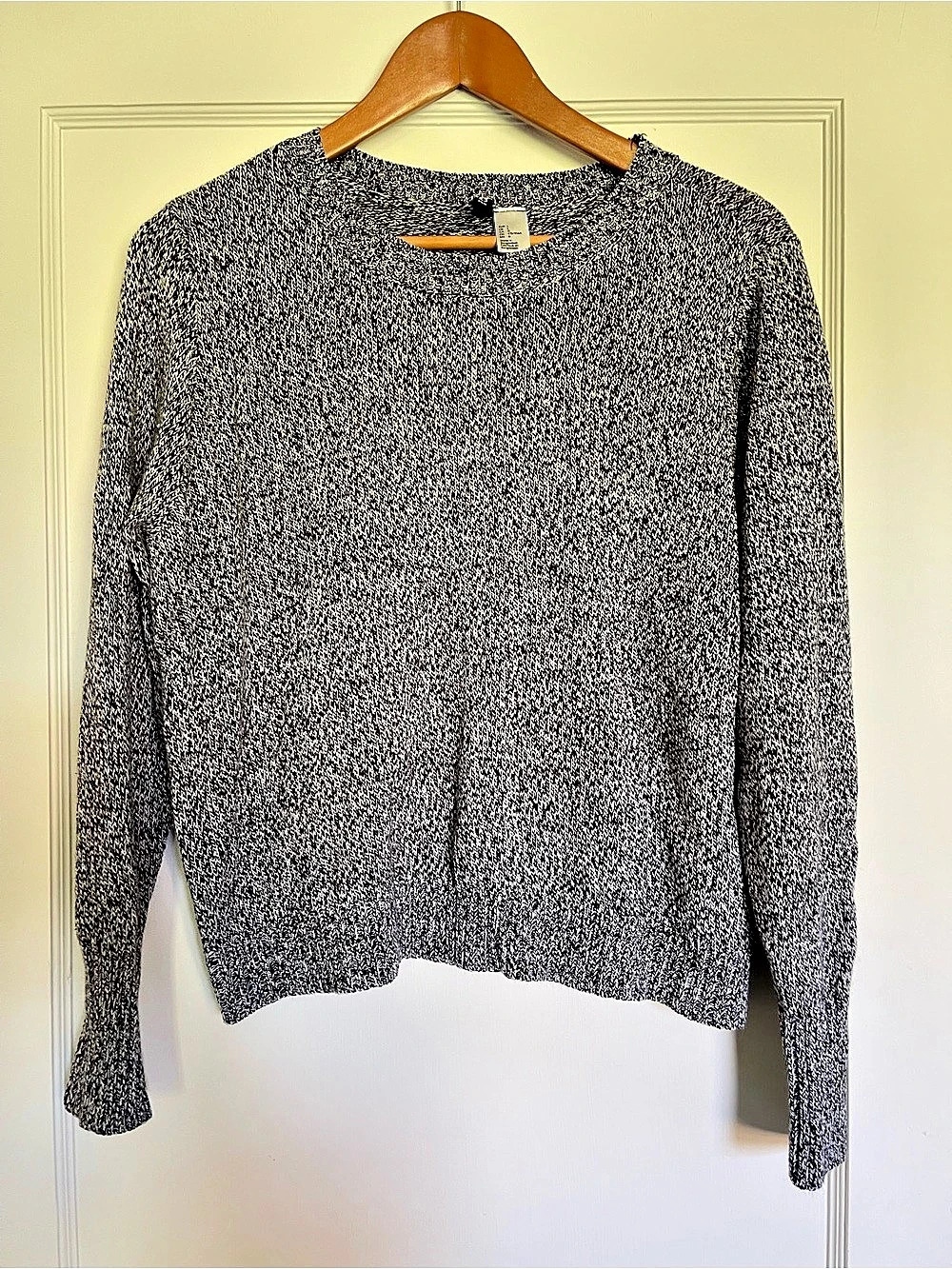 H&M Women's Crewneck Sweater Black & White